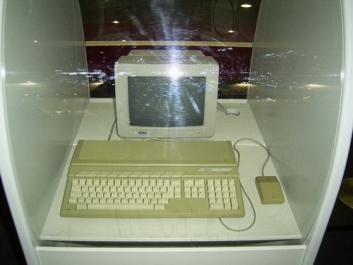 CeBit_2005_07